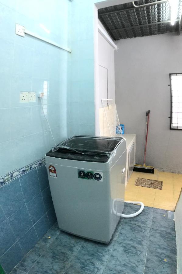 Holiday home Ruhani 3 Kb - 4 Bedroom Fully Airconditioned With Wifi & Netflix *