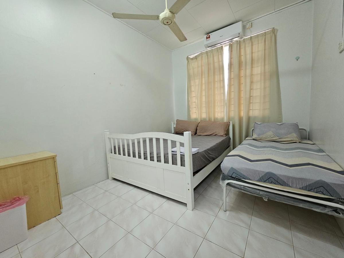 Holiday home Ruhani 3 Kb - 4 Bedroom Fully Airconditioned With Wifi & Netflix *