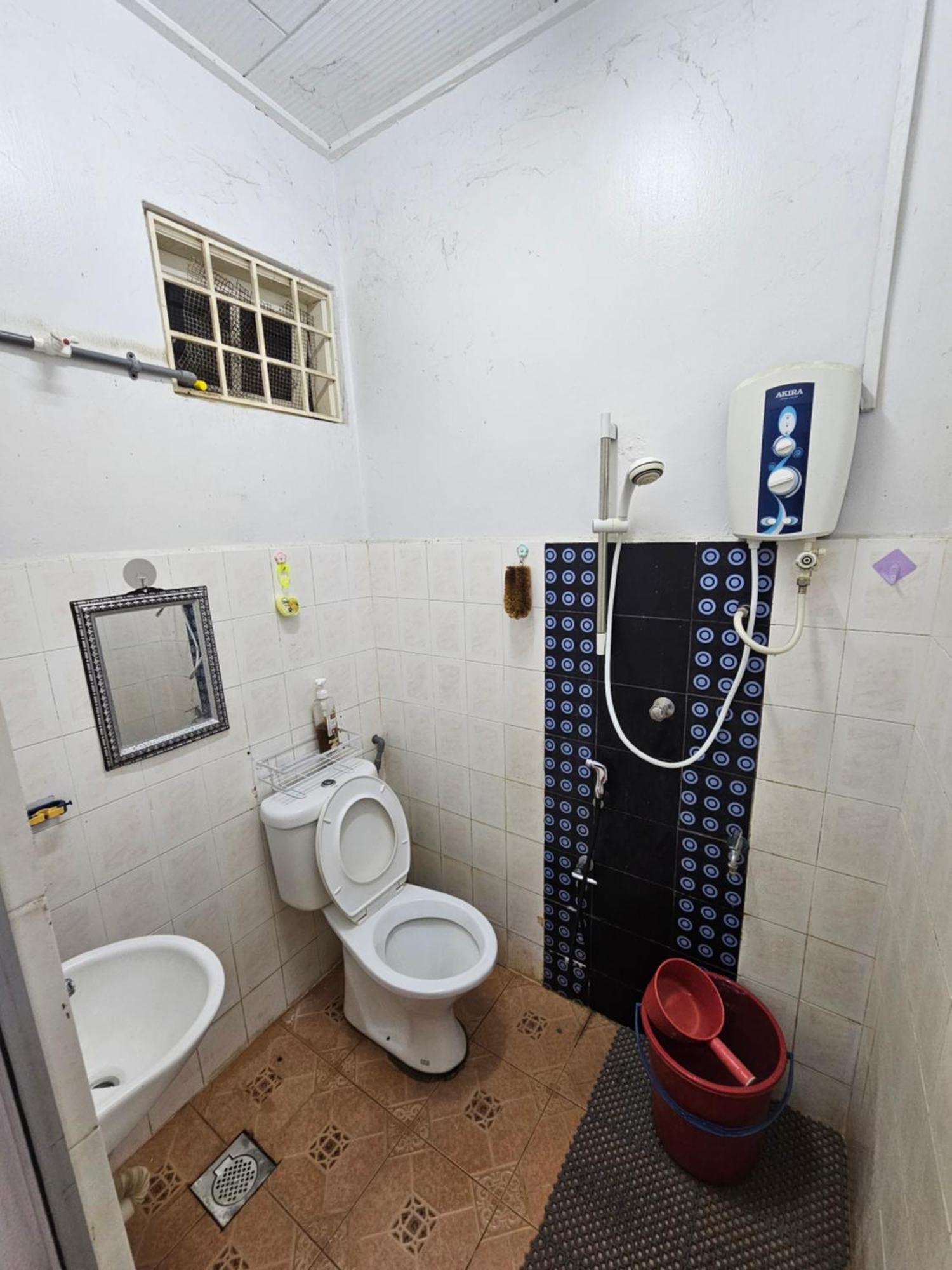 Ruhani 3 Kb - 4 Bedroom Fully Airconditioned With Wifi & Netflix
