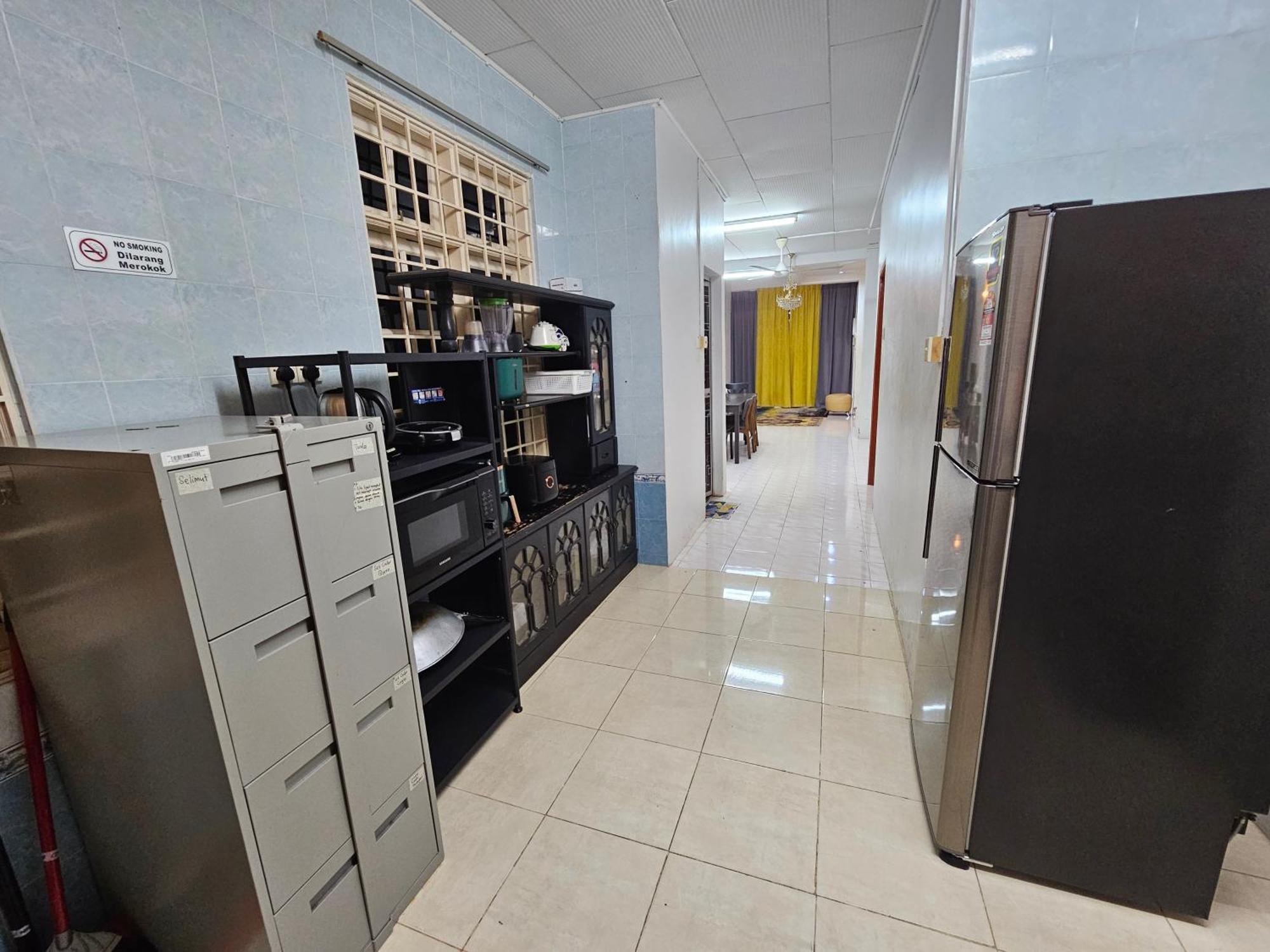 Ruhani 3 Kb - 4 Bedroom Fully Airconditioned With Wifi & Netflix Holiday home *
